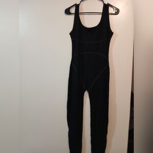Chic Black Sleeveless Jumpsuit